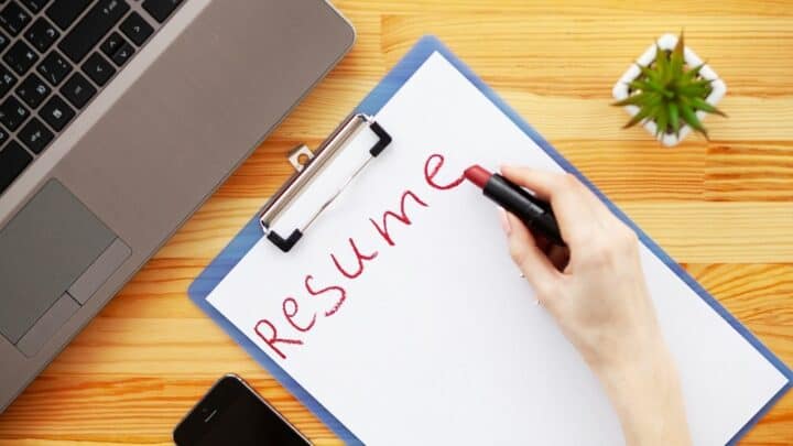 How Many Bullet Points per Job on a Resume? — The Answer