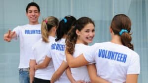 Does Volunteering Look Good on Resume