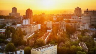 “Buenas días” A Myth-Busting Discussion